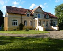 Germany Mecklenburg-Pomerania Bernitt vacation rental compare prices direct by owner 13652627