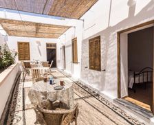 Greece Rhodes Lindos vacation rental compare prices direct by owner 8801602