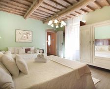 Italy Toscana San Gimignano vacation rental compare prices direct by owner 33223752