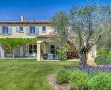 France Provence-Alpes-Côte-DAzur Saint-Rémy-De-Provence vacation rental compare prices direct by owner 33214099