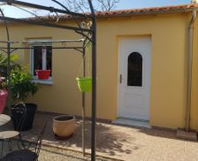 France  Montmorillon vacation rental compare prices direct by owner 26783379