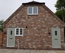 United Kingdom Cheshire Wistaston vacation rental compare prices direct by owner 12705433