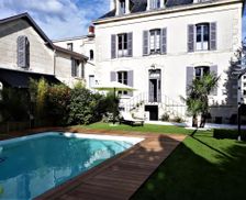 France Deux-Sèvres Niort vacation rental compare prices direct by owner 18780274