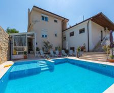 Croatia Primorje-Gorski Kotar Novi Vinodolski (Crikvenica) vacation rental compare prices direct by owner 3919305