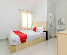 Indonesia Sumatra Palembang vacation rental compare prices direct by owner 14498195