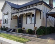 Australia VIC Ballarat vacation rental compare prices direct by owner 6289039