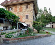 Italy Piedmont Grognardo vacation rental compare prices direct by owner 27526887