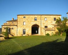 Italy Tuscany Rapolano Terme vacation rental compare prices direct by owner 16073139