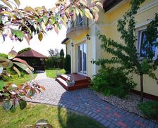 Poland Warmia-Masuria Dorotowo vacation rental compare prices direct by owner 16511035