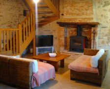 France Pays de la Loire La Guiltière vacation rental compare prices direct by owner 12987270