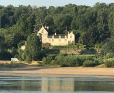 France Pays de la Loire Trèves-Cunault vacation rental compare prices direct by owner 12994840