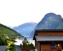 Norway Vestland Aurland vacation rental compare prices direct by owner 15155685