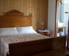 Italy Friuli Venezia Giulia Tarcento vacation rental compare prices direct by owner 14025141