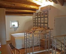 Italy Veneto Colle Umberto vacation rental compare prices direct by owner 13729181