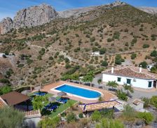 Spain Andalucía El Chorro vacation rental compare prices direct by owner 6254742