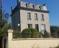 France Auvergne Maurs vacation rental compare prices direct by owner 23784567