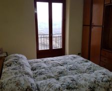 Italy Sicily Gangi vacation rental compare prices direct by owner 13689047