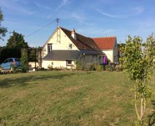 France Centre Esves-le-Moutier vacation rental compare prices direct by owner 12985393