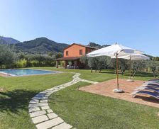 Italy Tuscany Colle Di Compito vacation rental compare prices direct by owner 4311127