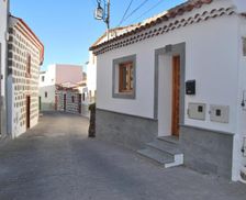 Spain Gran Canaria Tejeda vacation rental compare prices direct by owner 15048301