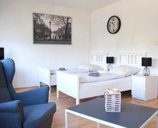 Germany North Rhine-Westphalia Neuss vacation rental compare prices direct by owner 5807473