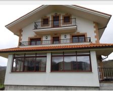 Spain Cantabria Liendo vacation rental compare prices direct by owner 13788365