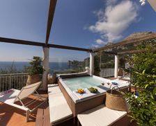 Italy Campania Napoli vacation rental compare prices direct by owner 11836156