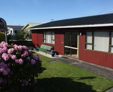 New Zealand Taranaki New Plymouth vacation rental compare prices direct by owner 13990945