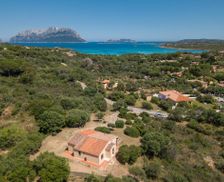 Italy Sardinia Costa Corallina vacation rental compare prices direct by owner 9207433