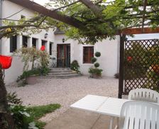 France Pays De La Loire Denée vacation rental compare prices direct by owner 6637765