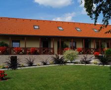 Slovakia Žilinský kraj Liptovský Trnovec vacation rental compare prices direct by owner 14065151