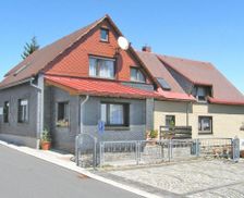 Germany Thuringia Ilmenau OT Frauenwald vacation rental compare prices direct by owner 20120230