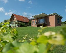 Austria Styria Fehring vacation rental compare prices direct by owner 4010448