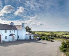 United Kingdom Anglesey Amlwch vacation rental compare prices direct by owner 14733233