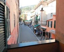 Italy Liguria Monterosso al Mare vacation rental compare prices direct by owner 6377087