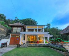 Indonesia Bali Temukus, Buleleng Regency vacation rental compare prices direct by owner 26819411