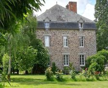 France Brittany Saint-Malon-sur-Mel vacation rental compare prices direct by owner 13772002