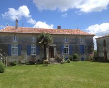 France Aquitaine Bertric-Burée vacation rental compare prices direct by owner 14277564