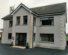 United Kingdom Antrim County Ballymena vacation rental compare prices direct by owner 12983892