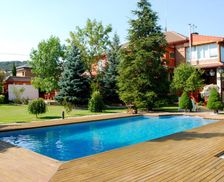 Spain Community of Madrid Becerril de la Sierra vacation rental compare prices direct by owner 16225347