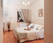 Italy Lazio Monte Porzio Catone vacation rental compare prices direct by owner 14645236