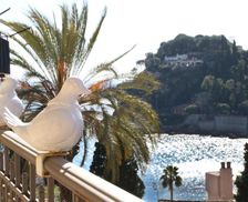 Italy Sicily Taormina vacation rental compare prices direct by owner 14621416