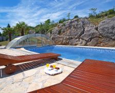 Croatia Sibenik-Knin County Siverić vacation rental compare prices direct by owner 13629065