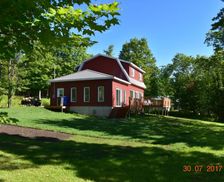 Canada Quebec Saint-Pierre-Baptiste vacation rental compare prices direct by owner 35059919