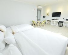 South Korea  Gwangju vacation rental compare prices direct by owner 13806518