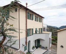 Italy Liguria Bardino Vecchio vacation rental compare prices direct by owner 16006554