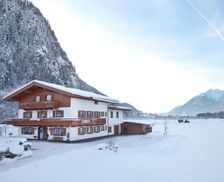 Austria Tyrol Strass im Zillertal vacation rental compare prices direct by owner 13822814