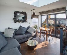 United Kingdom  Saltburn-by-the-Sea vacation rental compare prices direct by owner 19086797