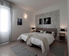 Italy Veneto Negrar vacation rental compare prices direct by owner 14780960