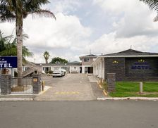 New Zealand Waikato Pukekohe East vacation rental compare prices direct by owner 14187413